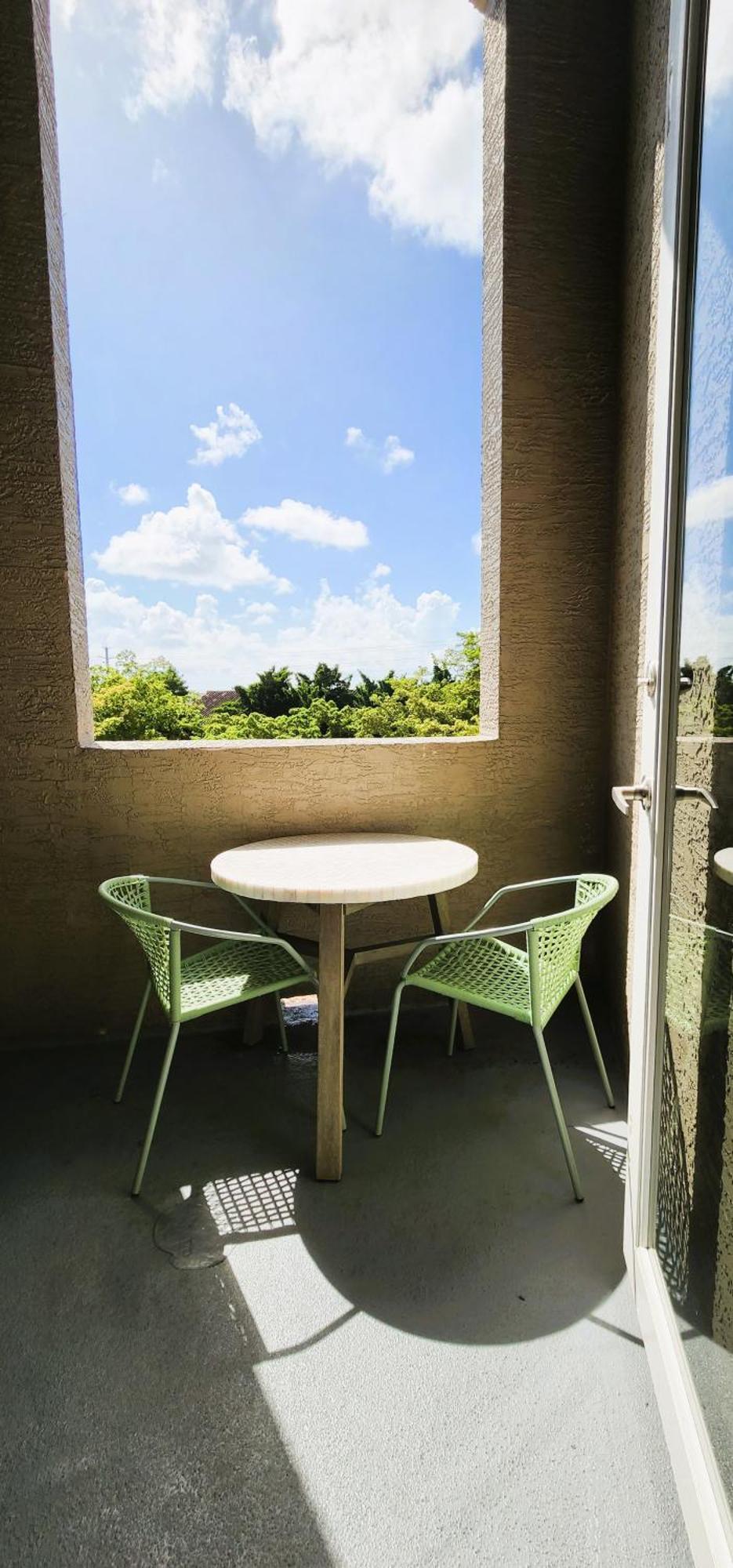 Dharma Home Suites South Miami At Red Road Commons المظهر الخارجي الصورة